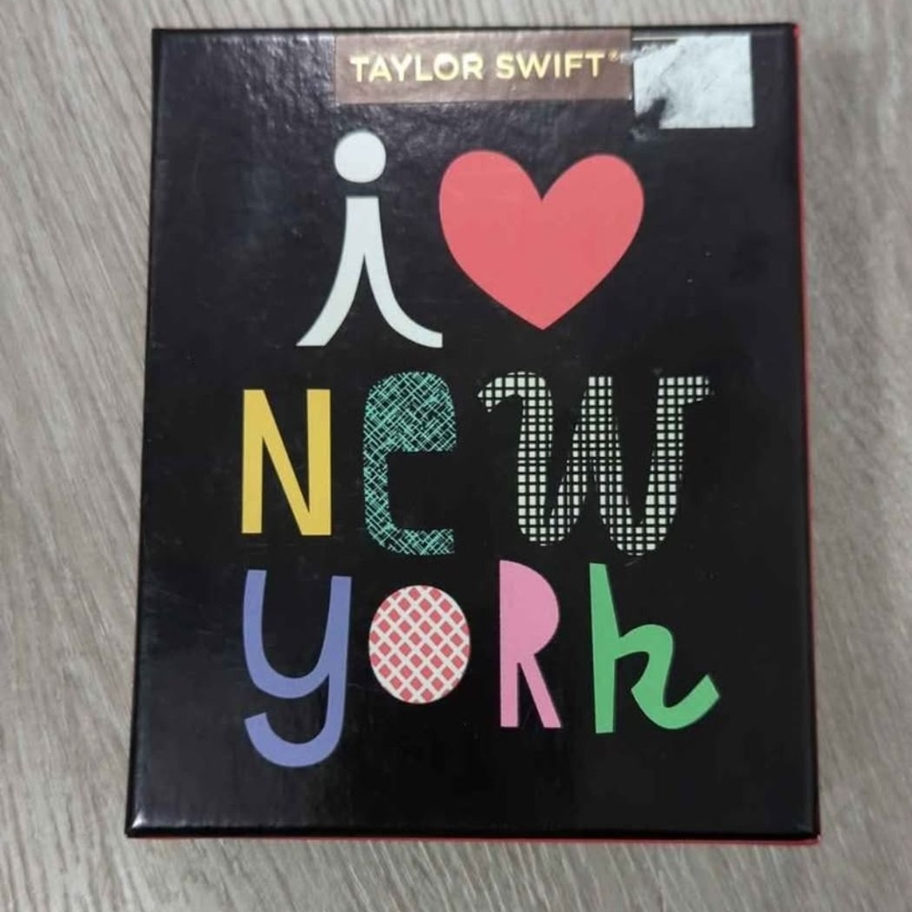Taylor Swift I Love New York Greeting cards